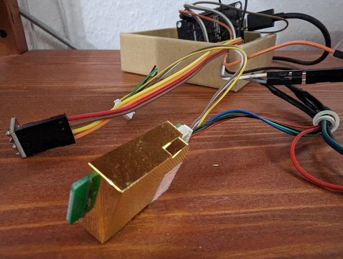 Der ESP8266 mit dem CO₂-Sensor im Vordergrund